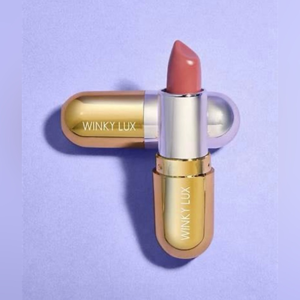 ✨5 for $10✨ Winky Lux - Matte Lip Velour Lipstick